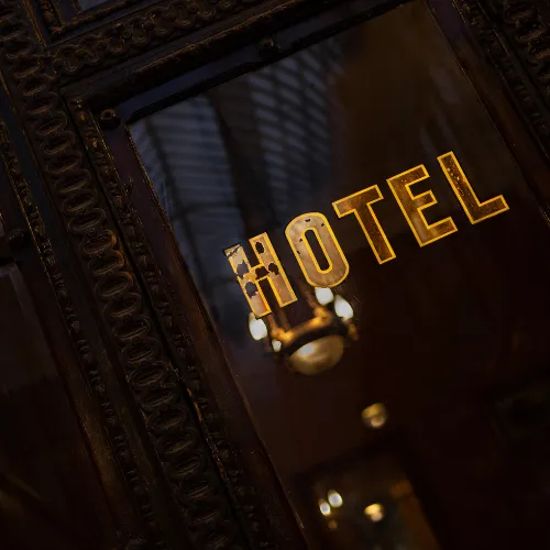 signalisation hotel avec transfert a lausanne et en suisse